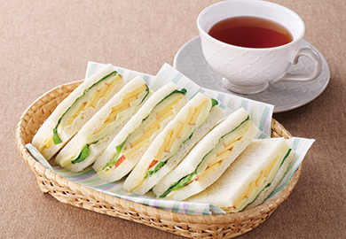 りんごとチーズのサンドイッチ