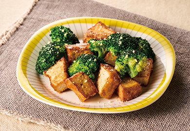 ブロッコリーと厚揚げのバターソテー