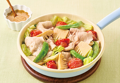 春野菜と豚肉のフライパン蒸し