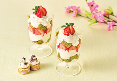 ひな祭りヨーグルトトライフル